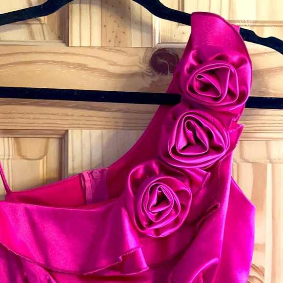 Fuchsia Formal Dress - Picture 2 of 4